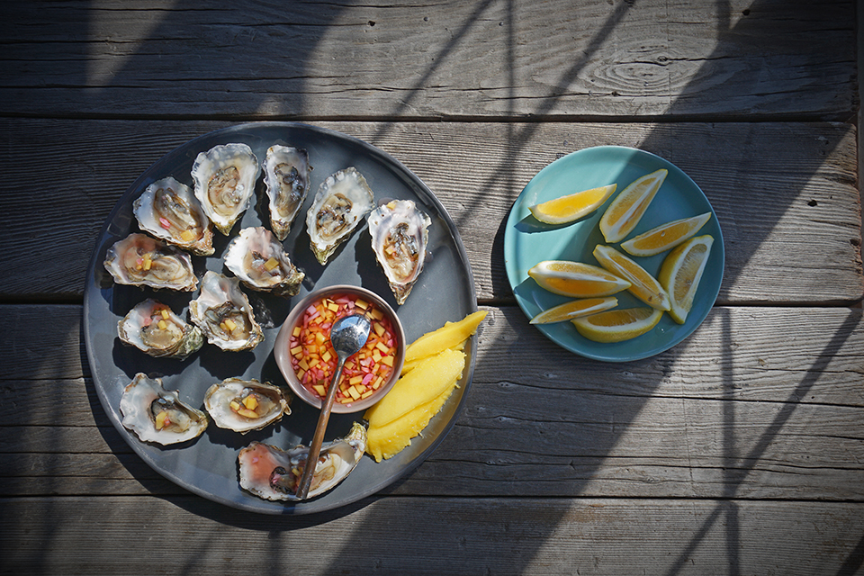 Miyagi Oysters & Mango Mignonette