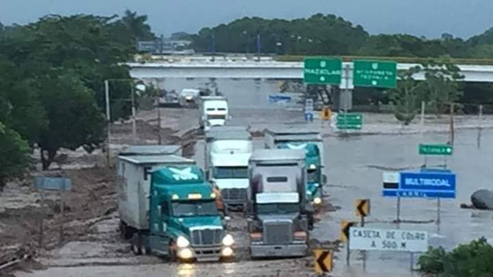 <a class="wonderplugin-gridgallery-posttitle-link" href="http://www.underthemangotree.crespoorganic.com/2018/10/25/hurricane-willa-floods-southern-sinaloa/" target="_blank">Hurricane Willa Floods Southern Sinaloa</a>